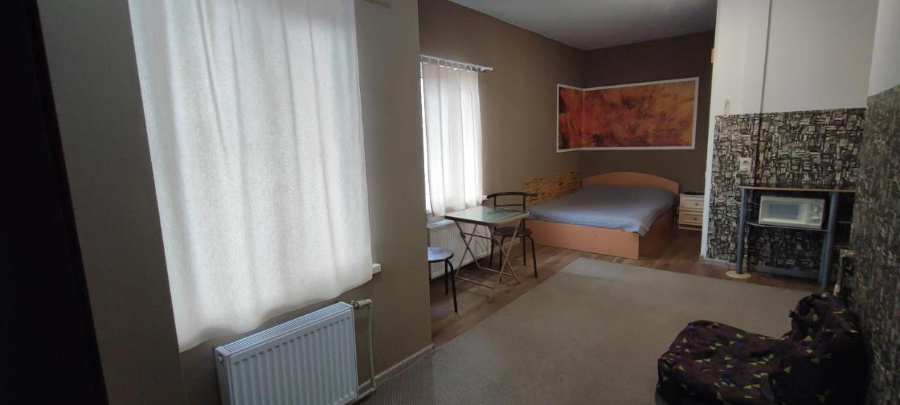 Bambukovyi Gai Apartamento Kiev Exterior foto