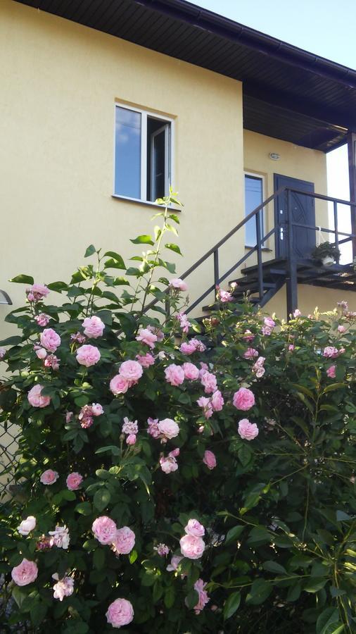Bambukovyi Gai Apartamento Kiev Exterior foto